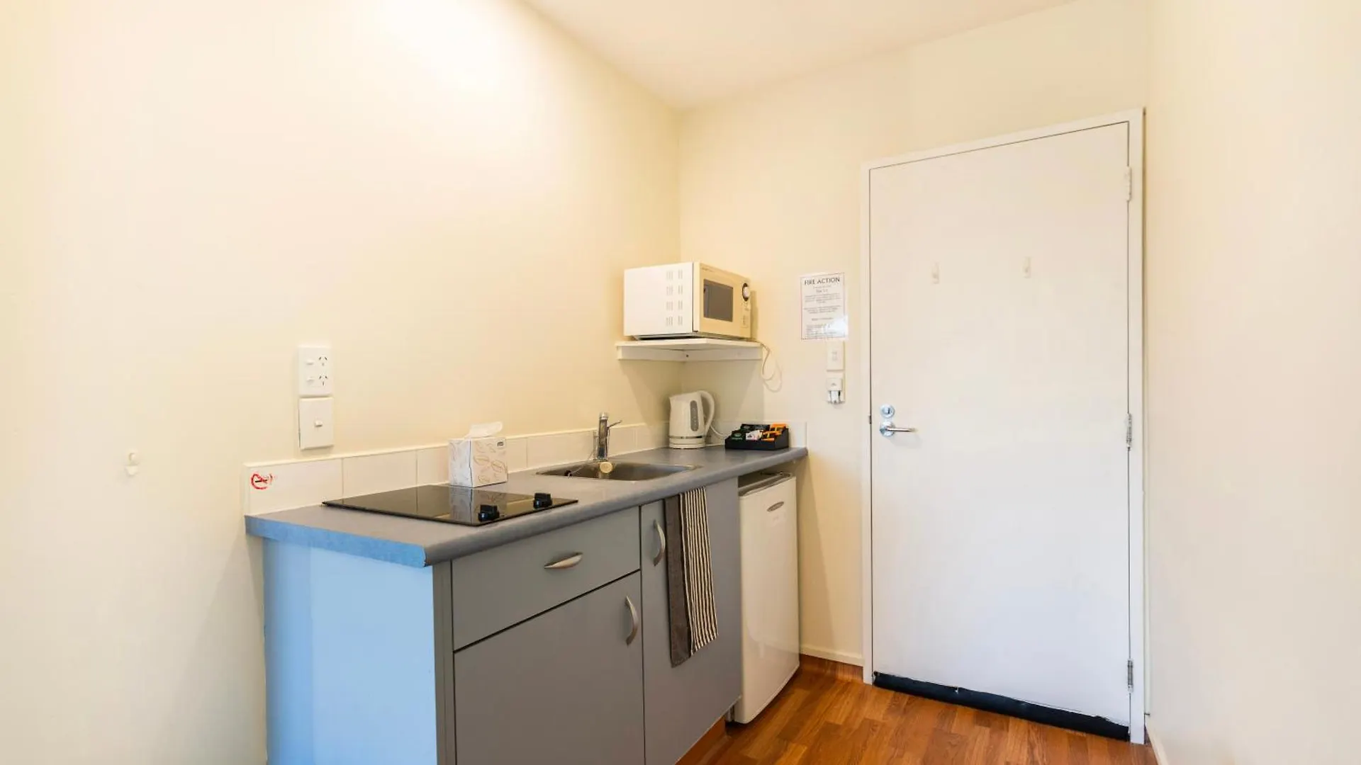 ****  Daffodil Motel Christchurch New Zealand