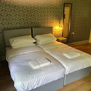  Aparthotel The Ring O'bells United Kingdom